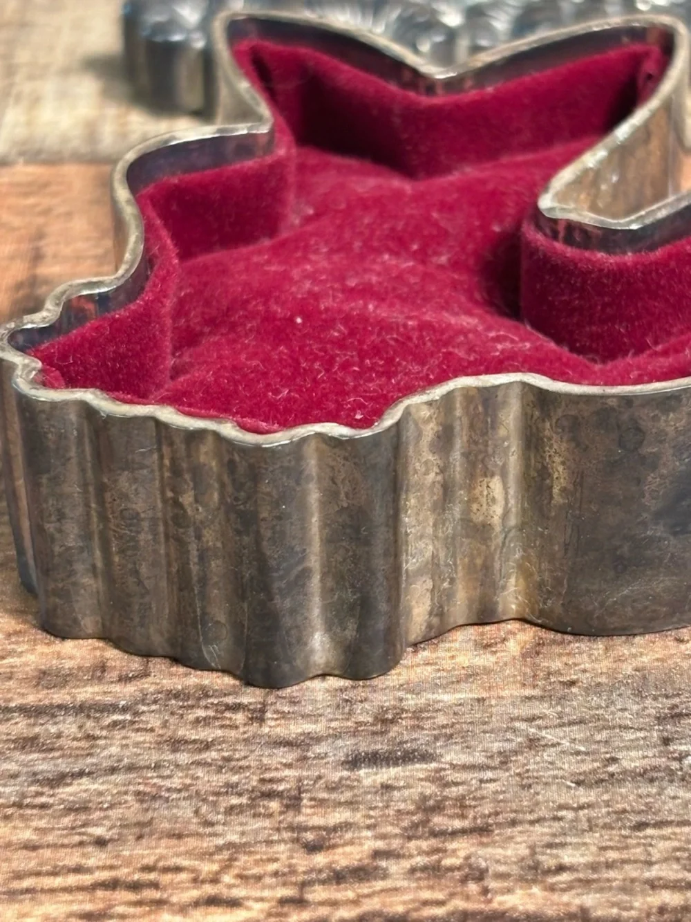 Hummingbird Silver Toned RING TRINKET BOX JEWELRY WEDDING TOOTHFAIRY Red Velvet